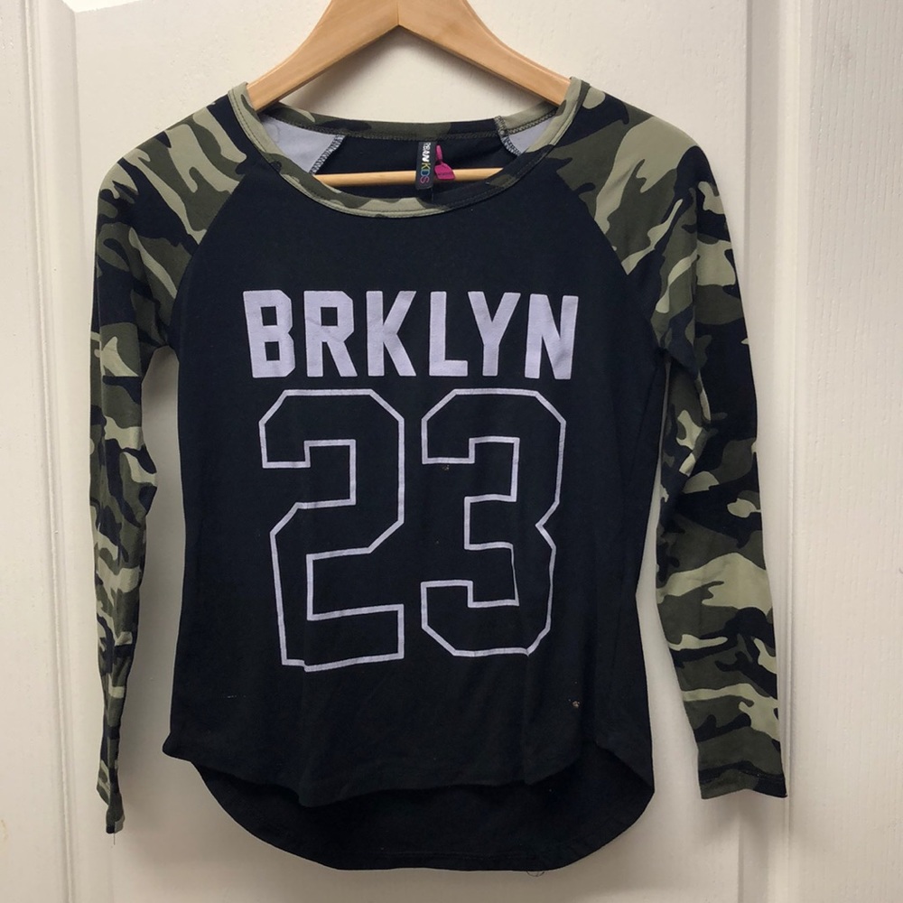🛍2/$25🛍Unban kids long sleeve